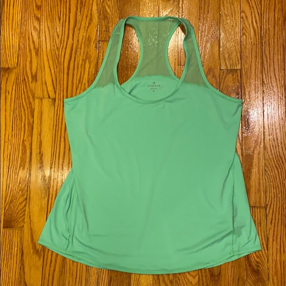 Women’s active wear tank top